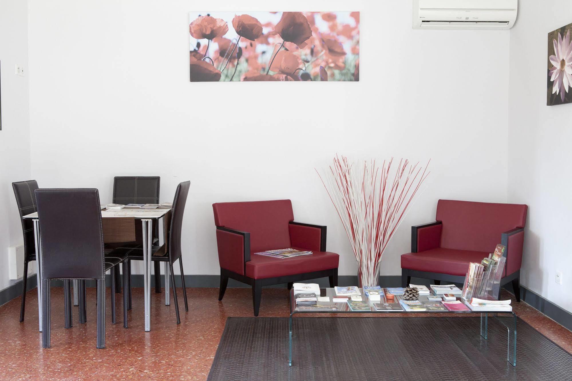Mas De Valrugues Holifrance Aparthotel Saint-Remy-de-Provence Ngoại thất bức ảnh