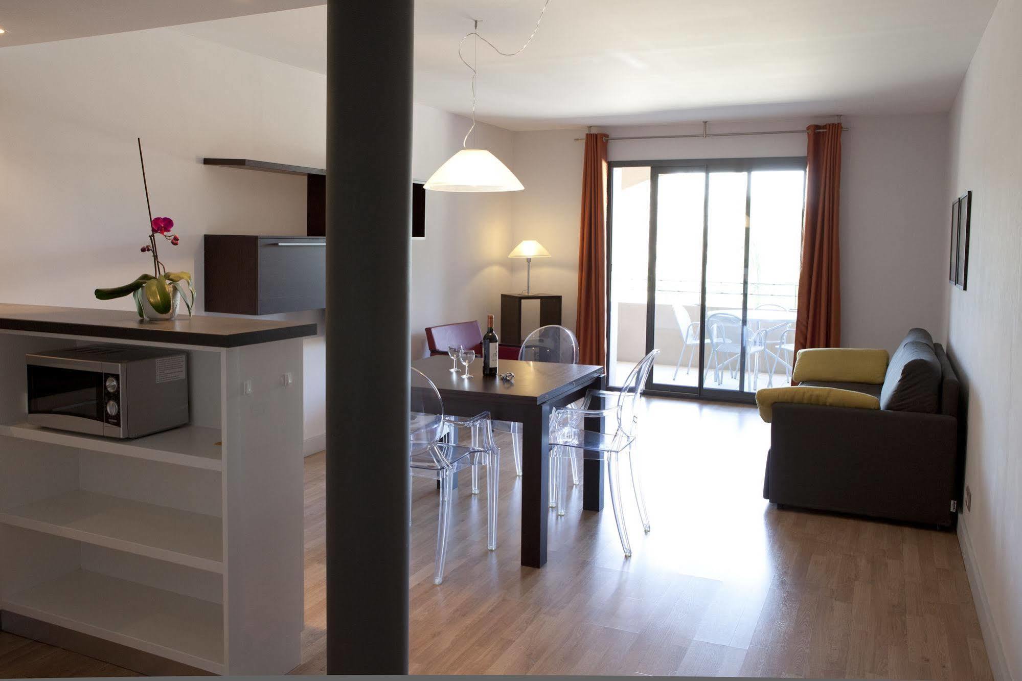Mas De Valrugues Holifrance Aparthotel Saint-Remy-de-Provence Ngoại thất bức ảnh